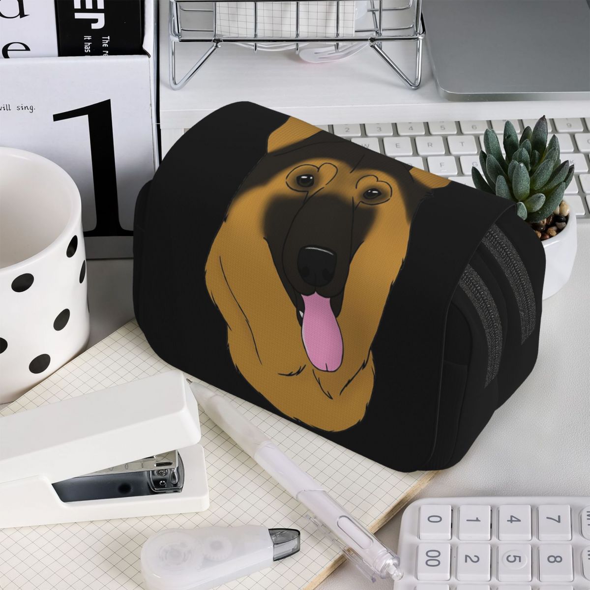 Tan Stationery & Office Supply - Piórnik z motywem owczarka niemieckiego –